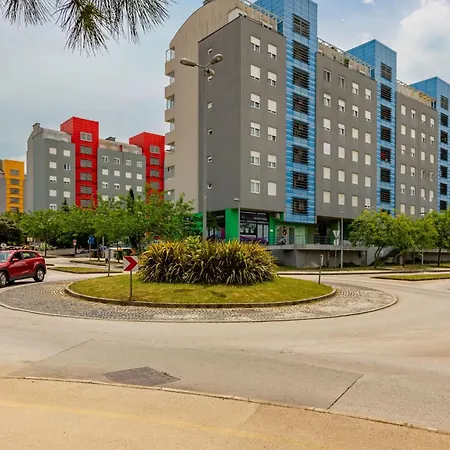 Apartmán Amarena With Free Private Parking